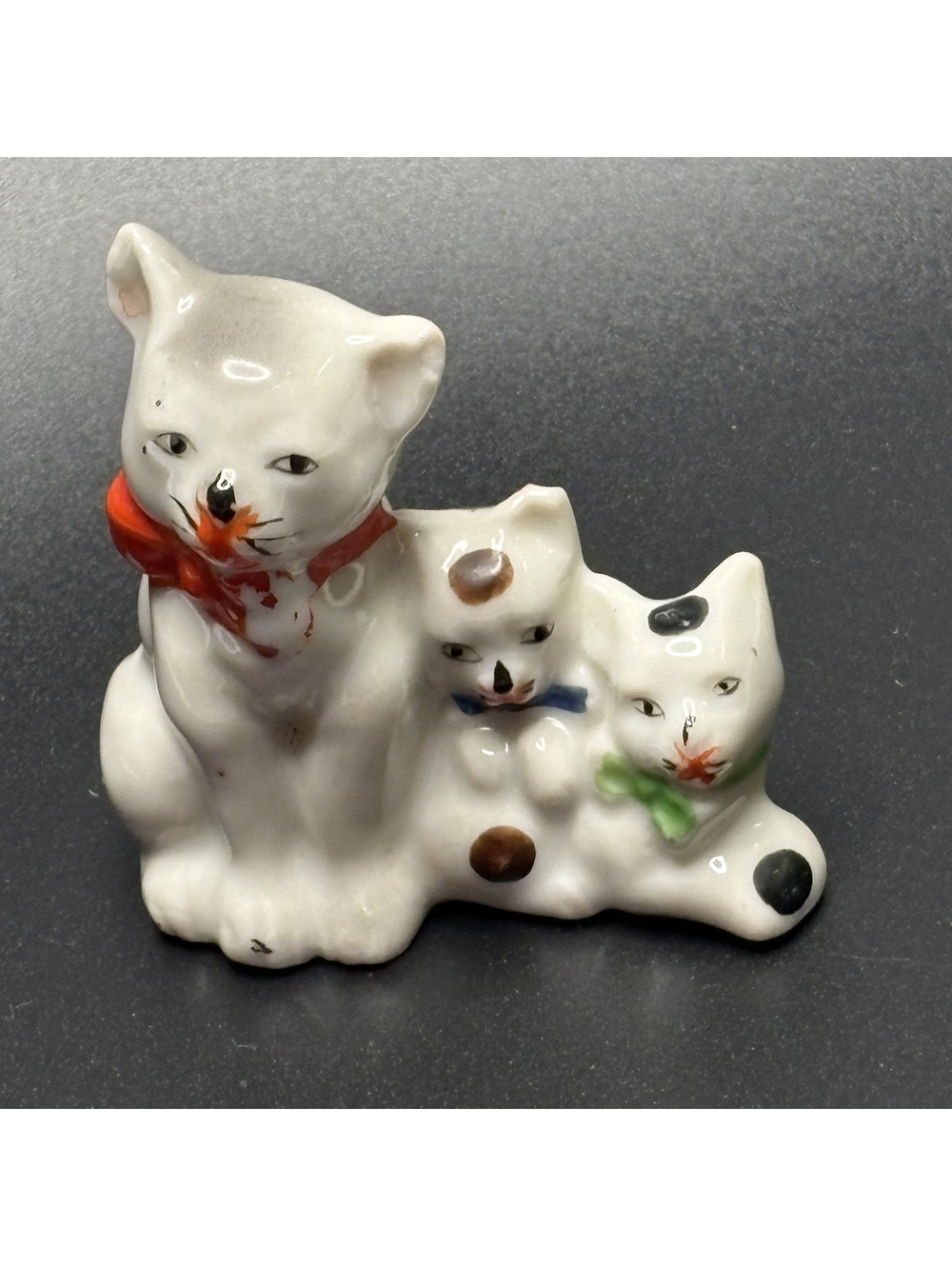 Vintage Occupied Japan Ceramic Cat Family Figurine Set